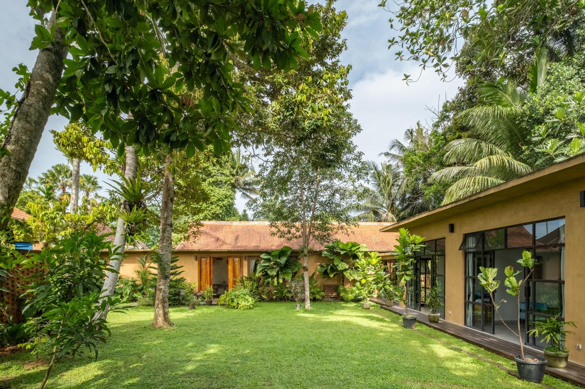 Villa Kayu Ubud By Azure Екстериор снимка